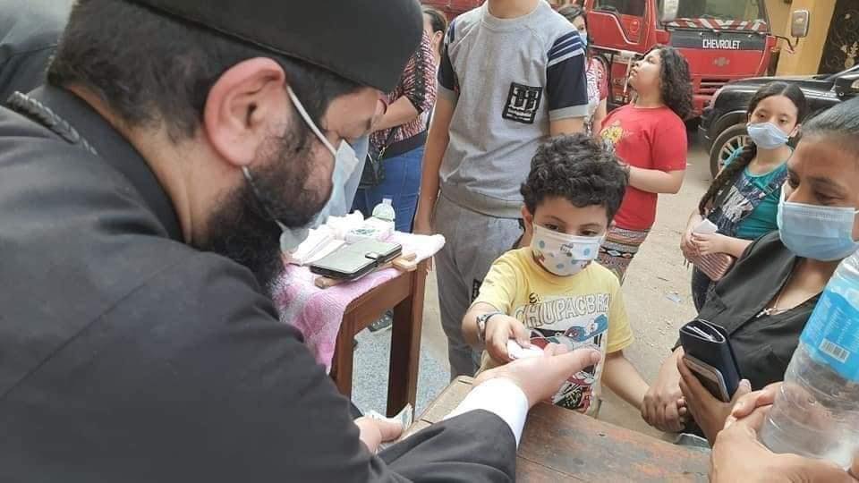 تبرع الأطفال لإعادة إعمار كنيسة مارمينا 