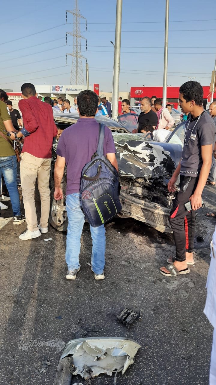 8ff306c0-5e7d-41f8-9518-8937bd049382