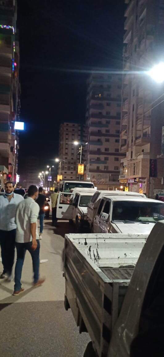 حملات لغلق المحلات التجارية بالزقازيق 06