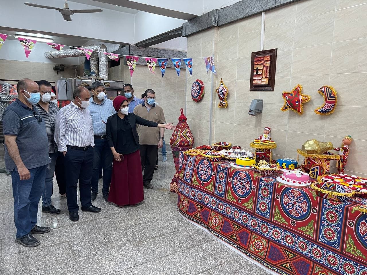 رئيس جامعة الزقازيق يقدم هدايا لأطفال أمراض التمثيل الغذائي والحساسيات 09