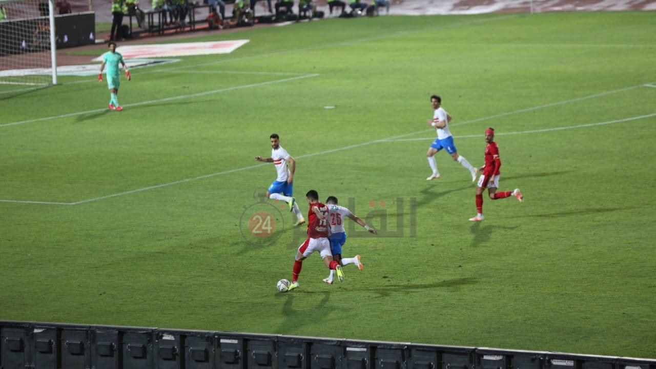 الأهلي والزمالك  - قص