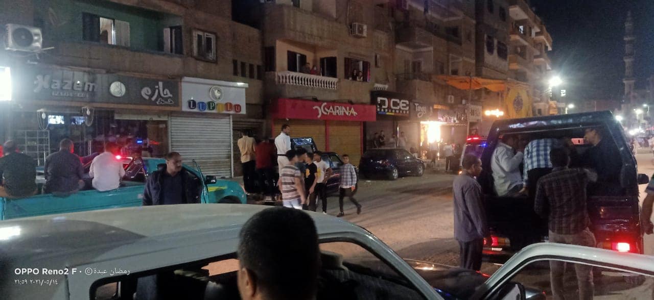 غلق محلات تجارية مخالفة لإجراءات كورونا بالشرقية 02