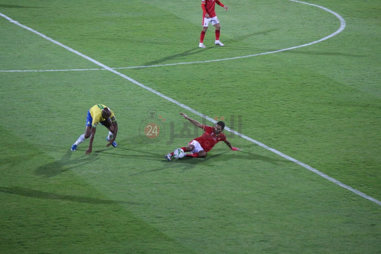 الأهلي وصن داونز 