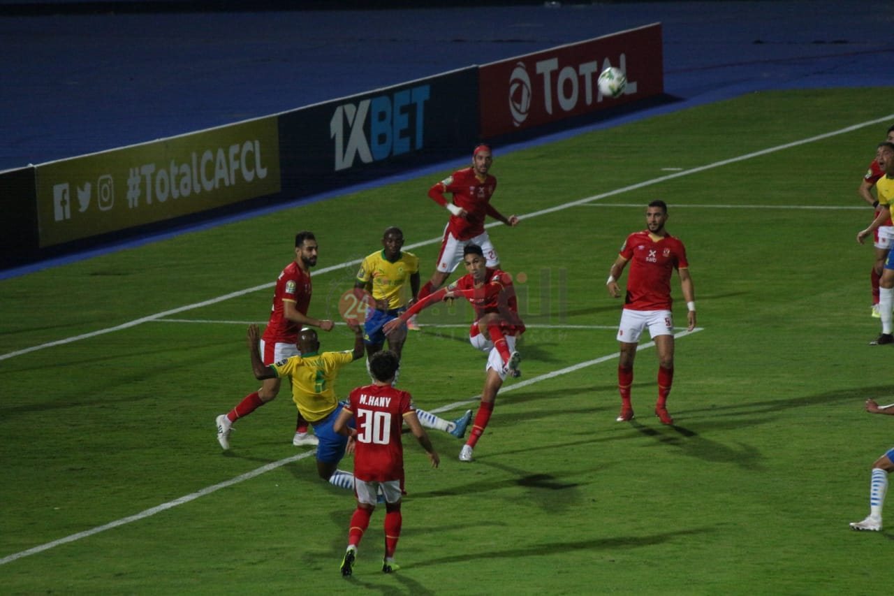 الأهلي وصن داونز 