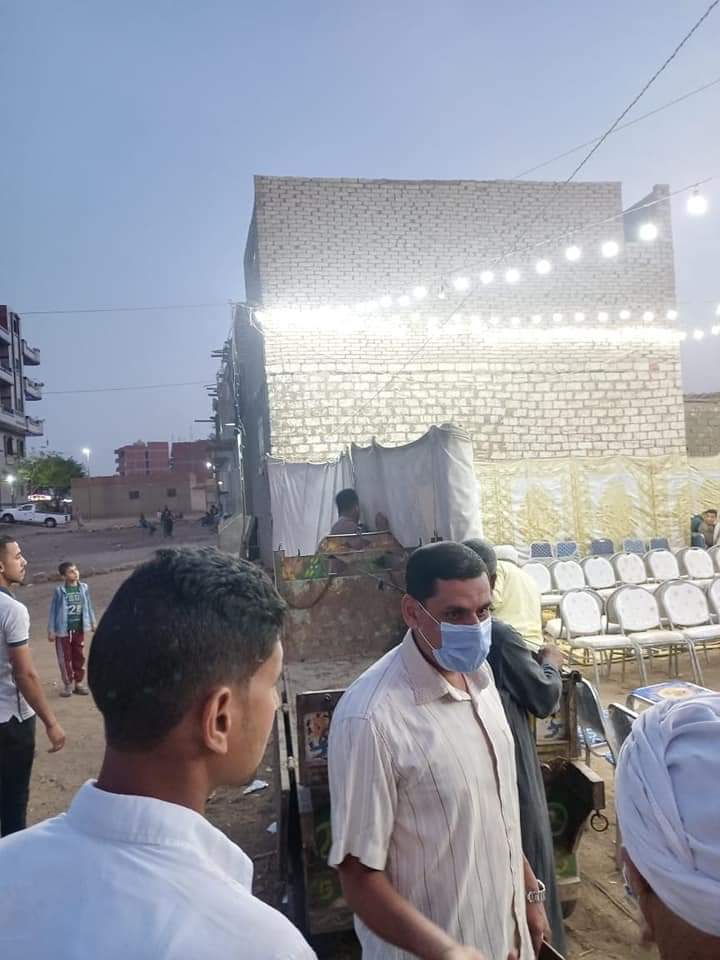 فض سرادق عزاء مخالف بالشرقية 3