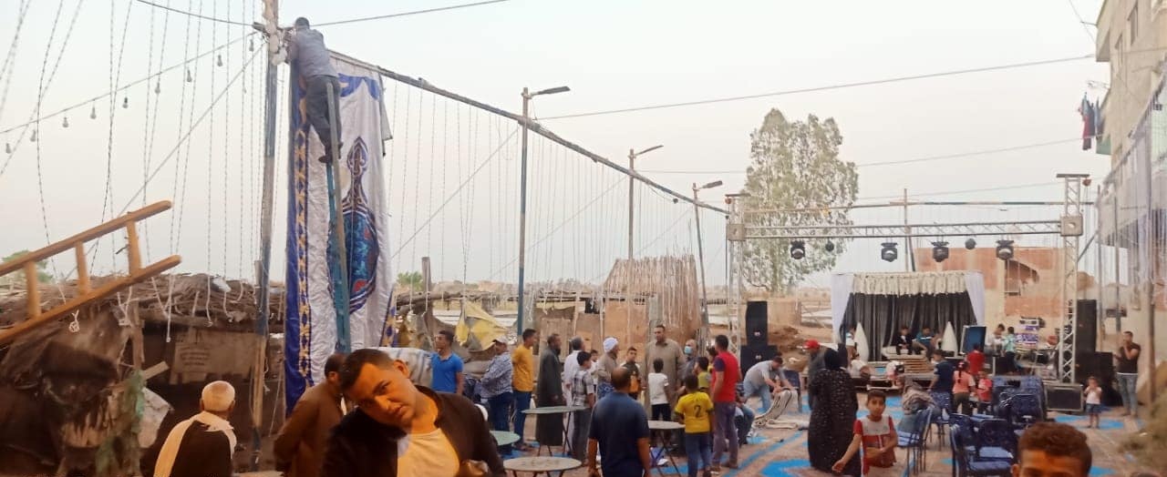 فض سرادق عزاء مخالف بالشرقية 04