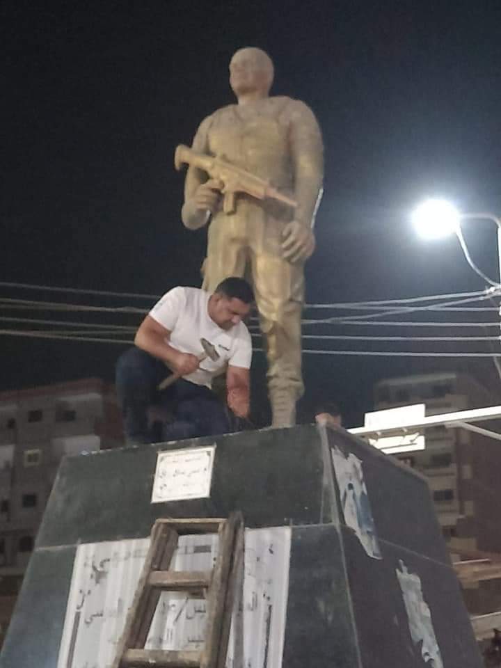 رفع تمثال الشهيد أحمد منسي من مكانه بالشرقية 9