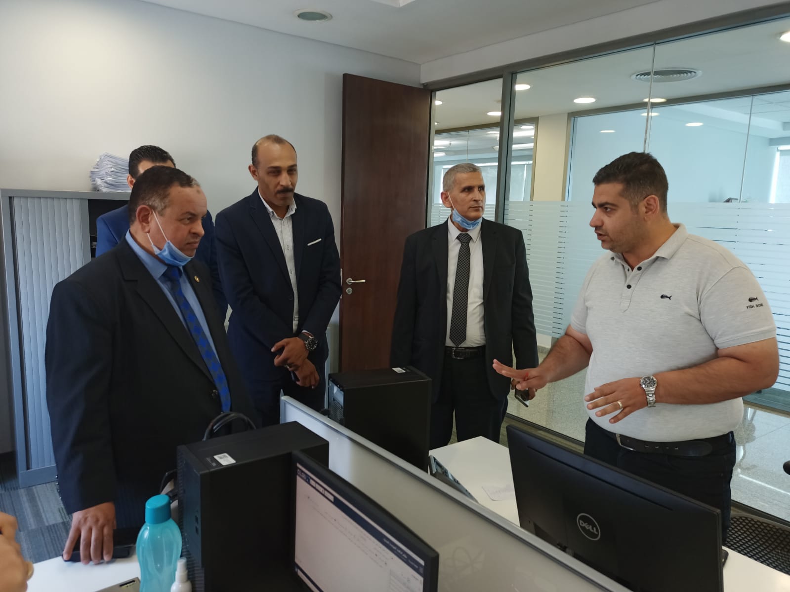 b0ff4a49-8255-44bc-ab54-5f30716be1e4