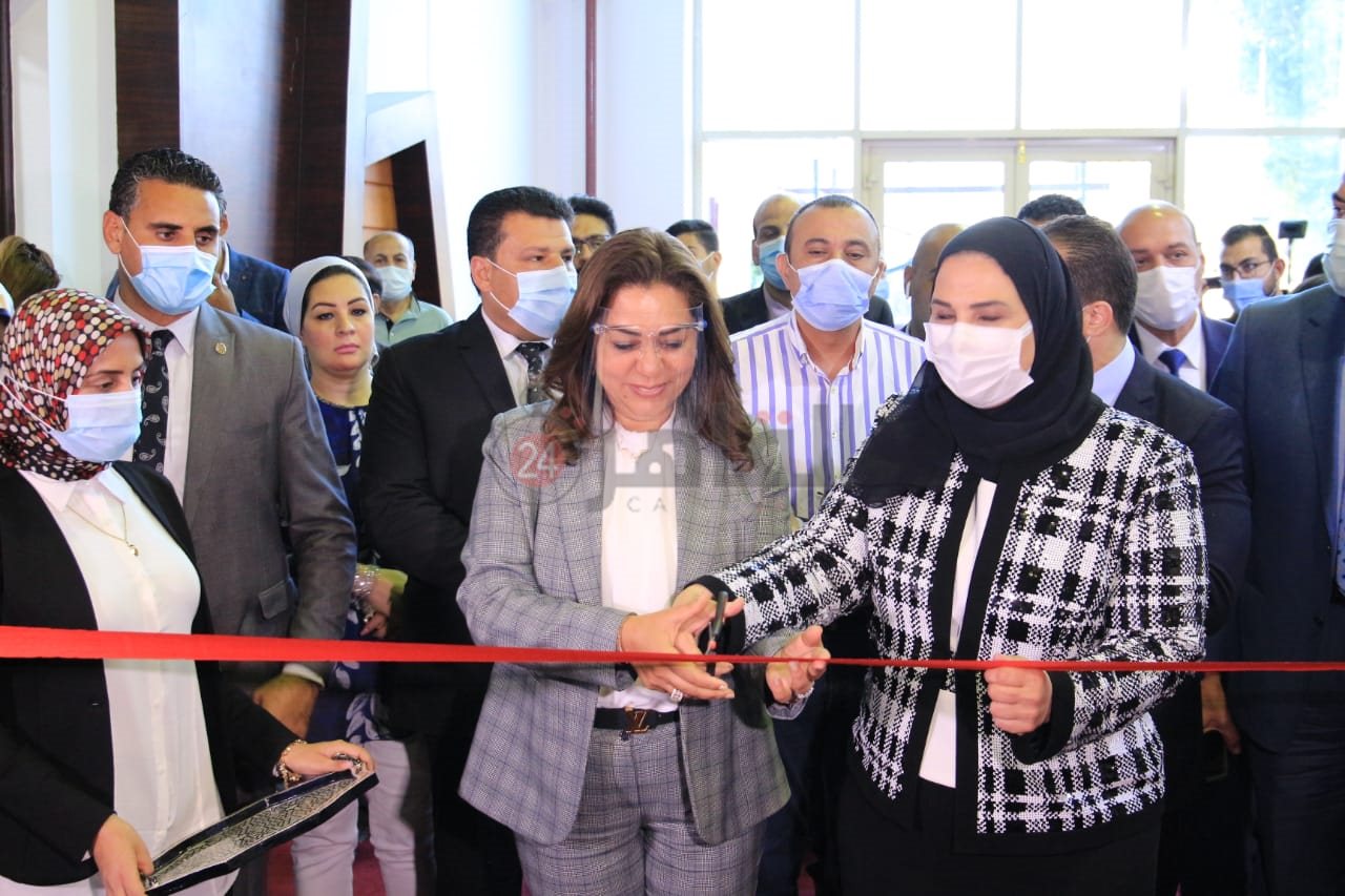 وزيرة التضامن 9