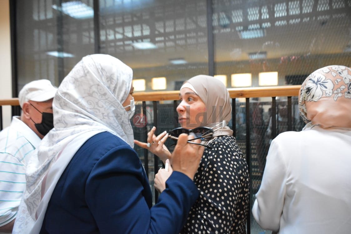 ccea9c32-5cb6-4bf7-8036-225073772ca0