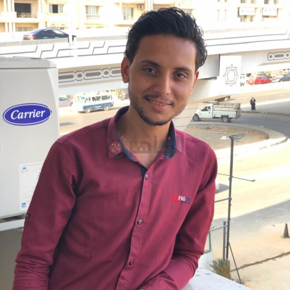 إبراهيم مصمم الجرافيك