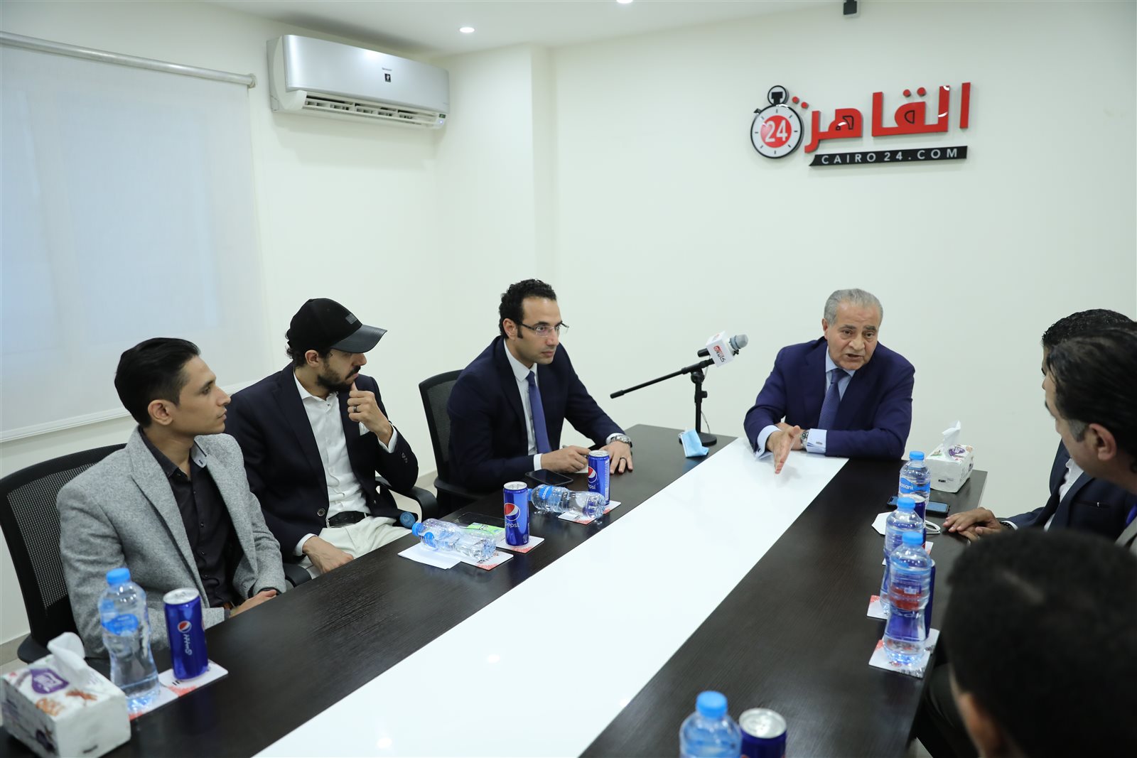 وزير التموين في ضيافة القاهرة 24