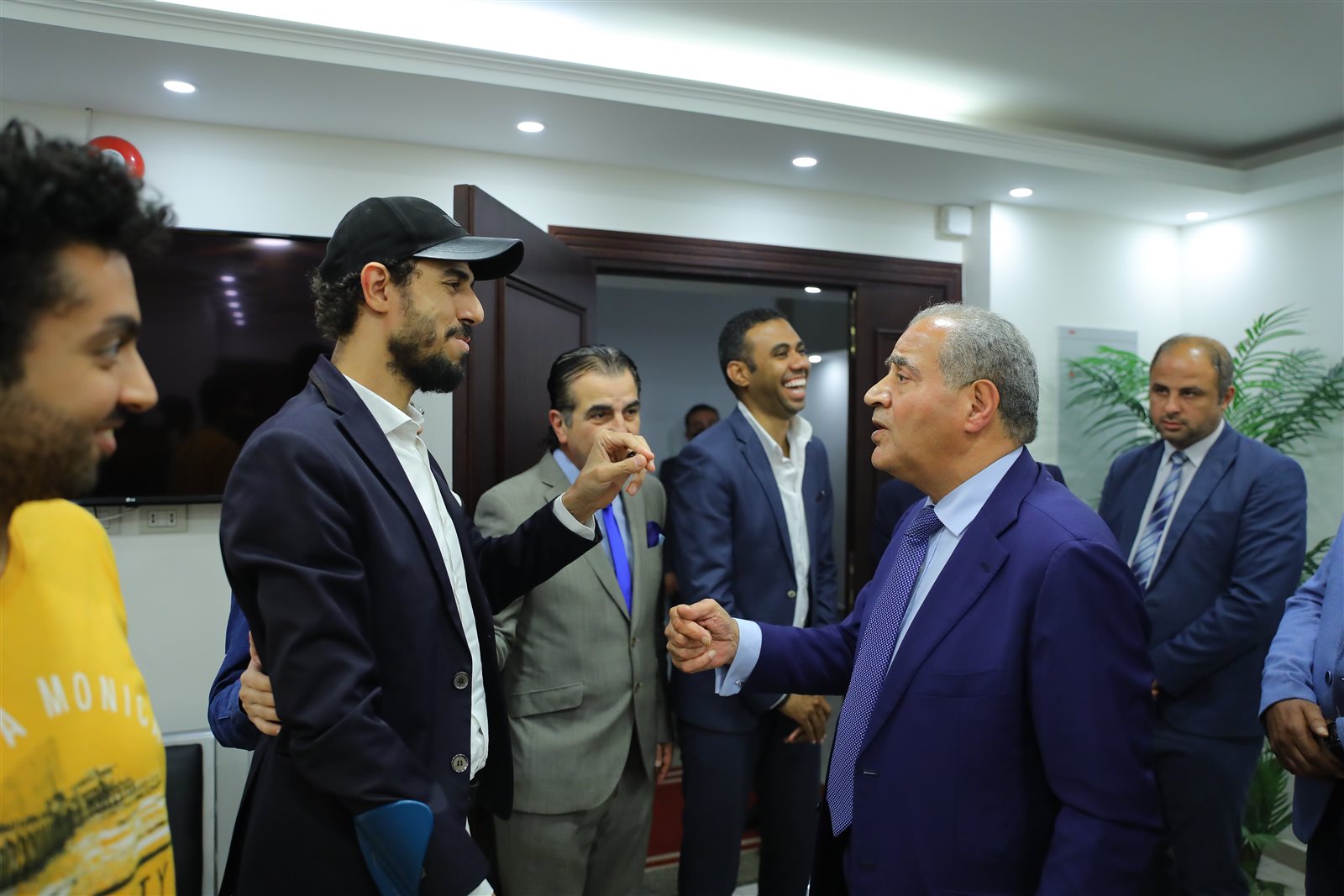 وزير التموين في ضيافة القاهرة 24