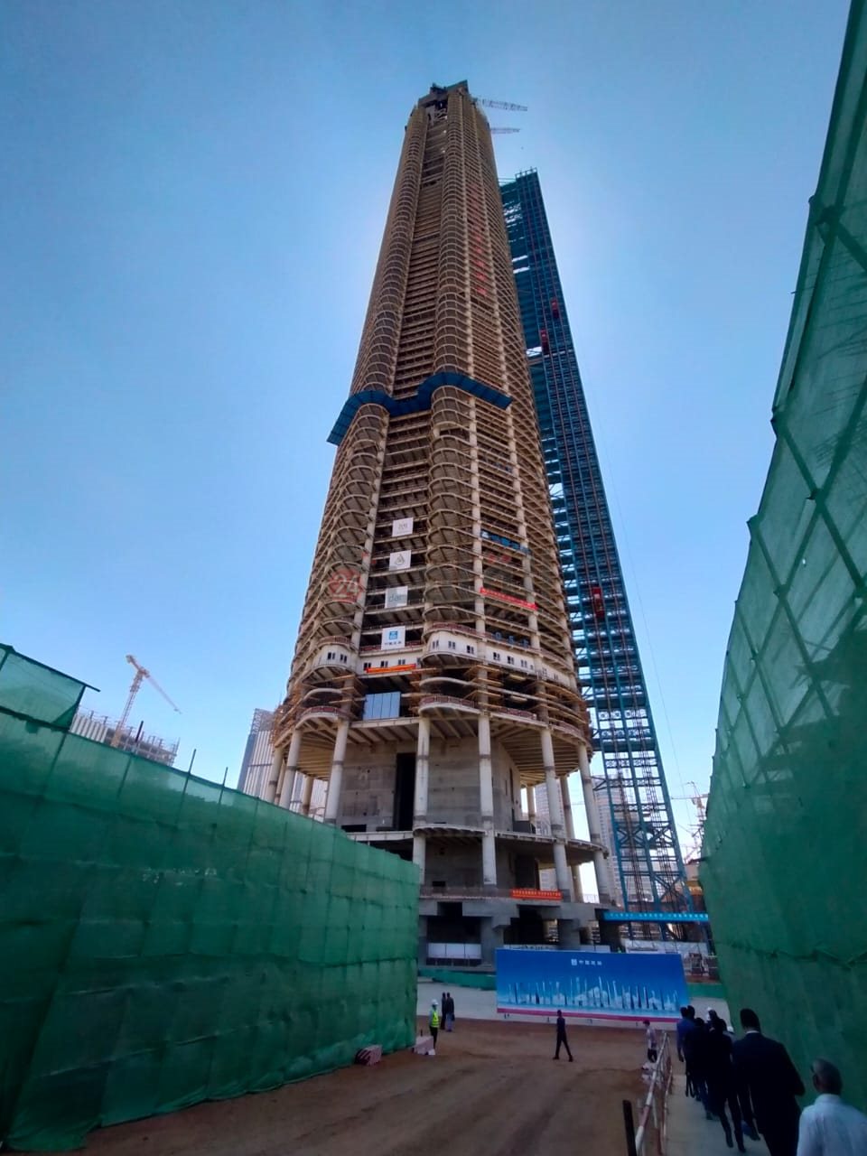 12c0ed6f-4106-4999-bf42-82df20a1c1d0 (1)