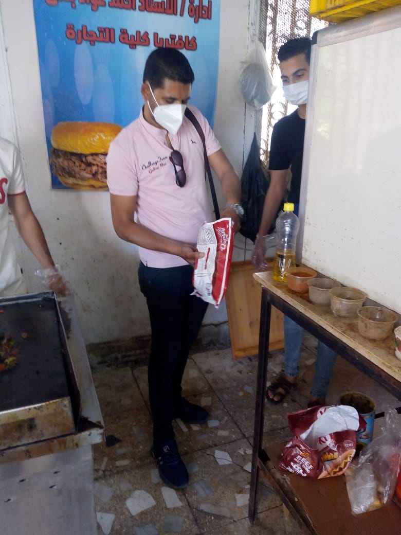 غلق منشآت غذائية مخالفة بالشرقية وإعدام أغذية فاسدة 02