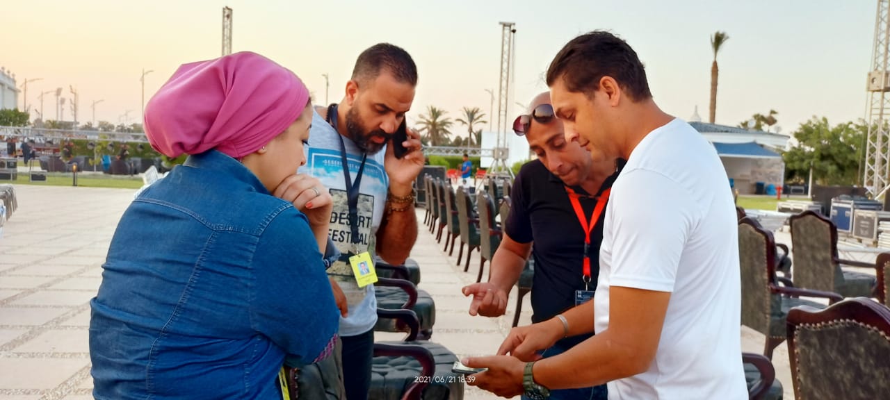 45E7D82B-55FE-4F48-8D42-D09BF9F193AE