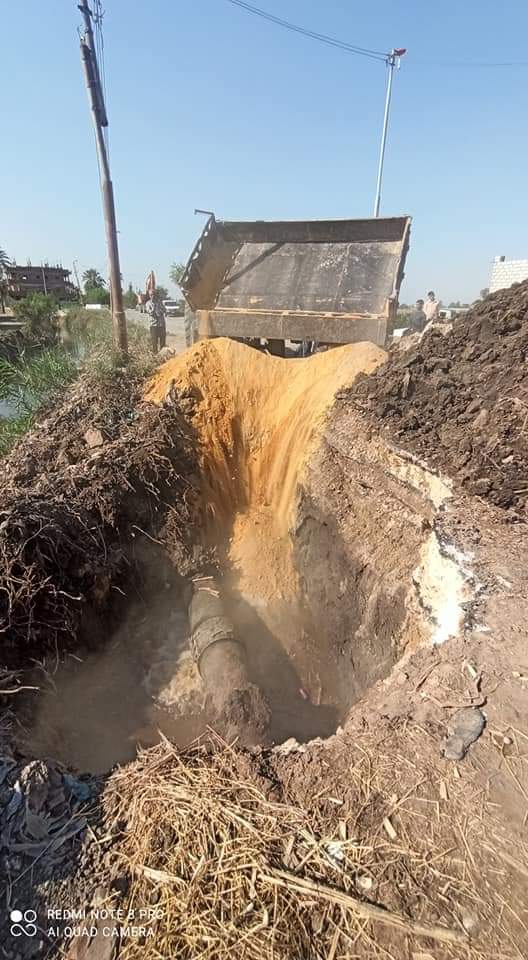 إصلاح خط المياه وفتح المياه للمواطنين في الفيوم