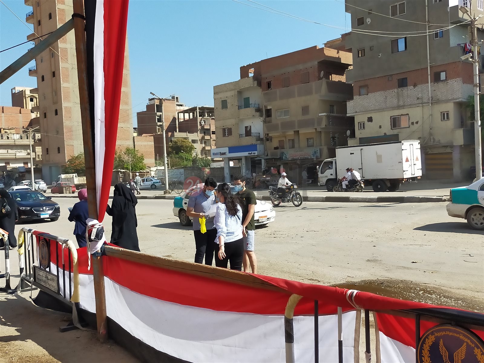 بدء توافد طلاب الثانوية العامة بالفيوم على اللجان