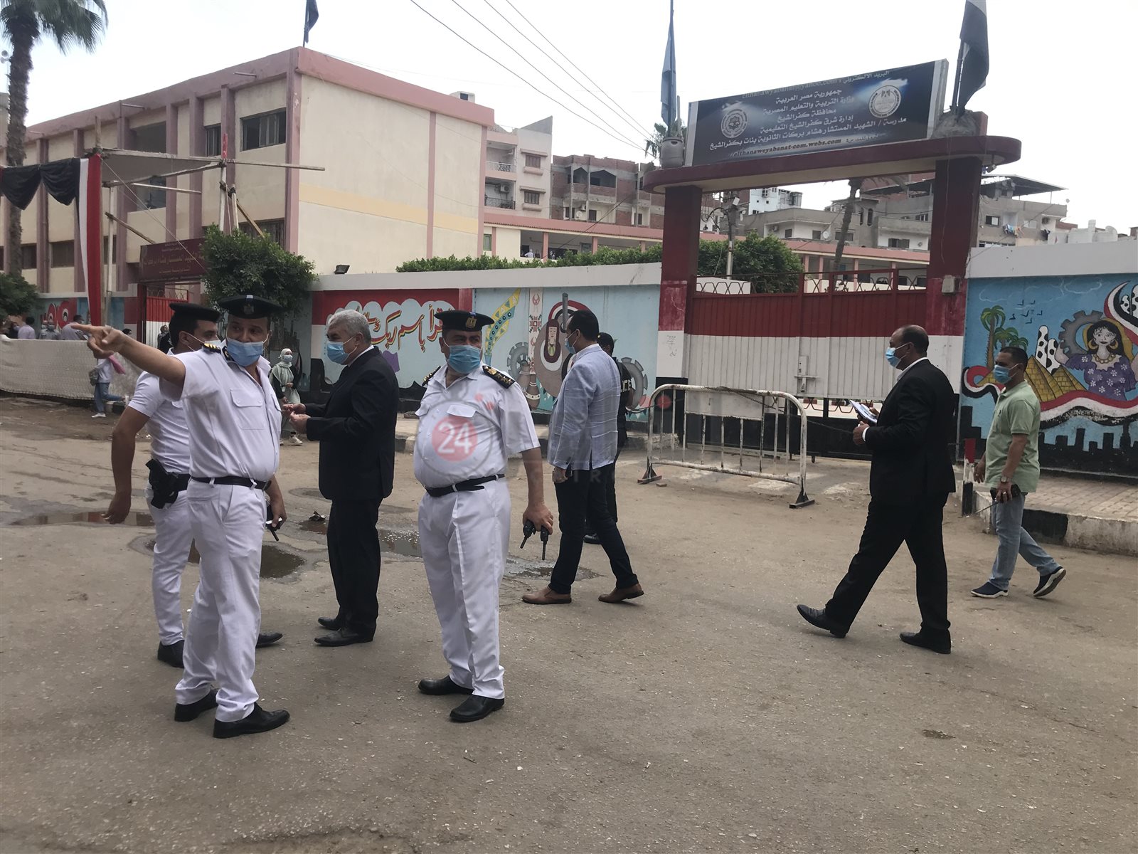 05ED4A8D-F92A-4932-BF28-B747BE96019A