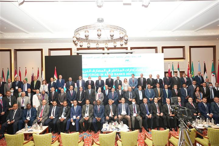 23900128-1715-4235-bf57-ec2f18f0df36