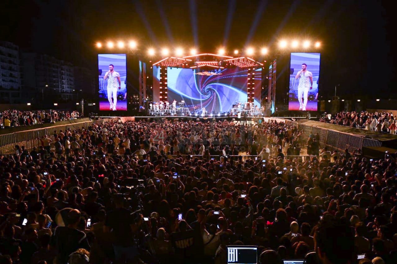 حفل تامر حسني (11)