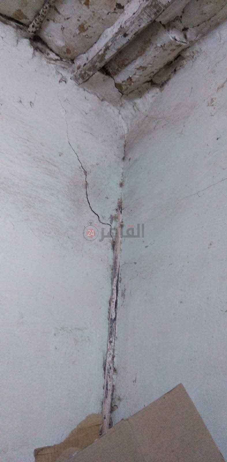 المنزل آيل للسقوط 03