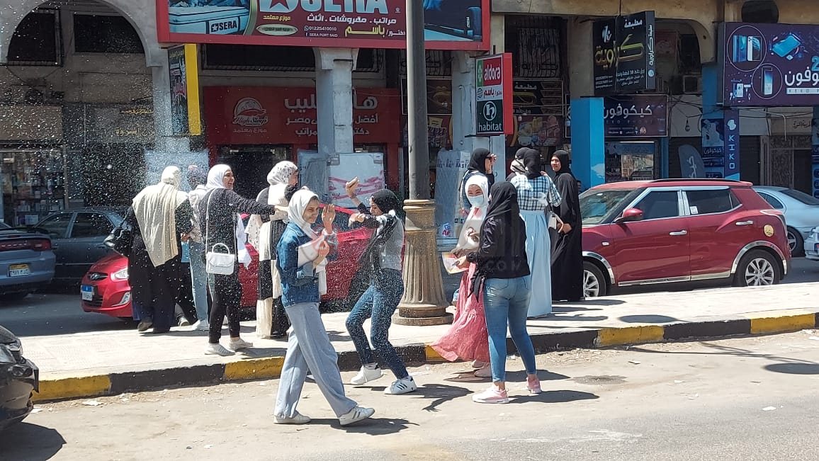 إحتفالات طالبات الثانوية العامة ببورسعيد 