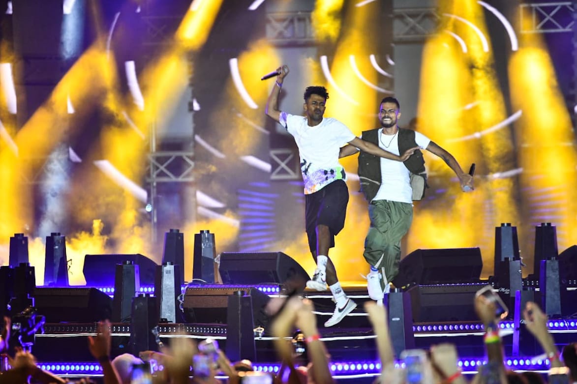 ويجز وعفرتو وباتستيوتا ووزة وتوسكيني يشعلون حفل العلمين الجديدة