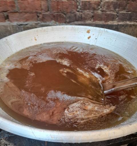 عسل جلوكوز مجهول المصدر بالعاشر من رمضان