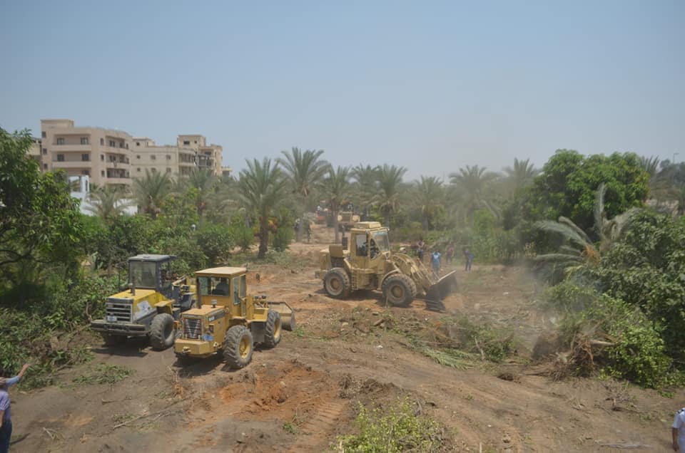 حملة إزالات بالعاشر من رمضان 05