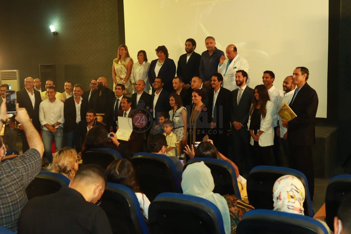 تكريم صناع فيلم ريش (5)