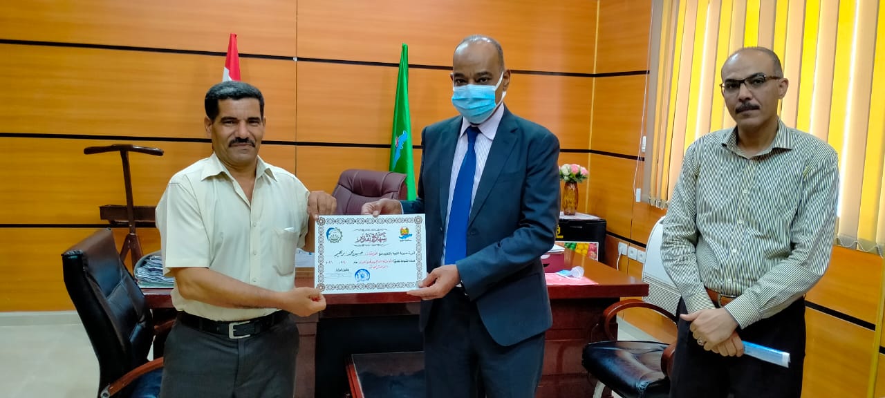 وكيل تعليم الفيوم يكرم مسئولي استراحات الثانوية العامة