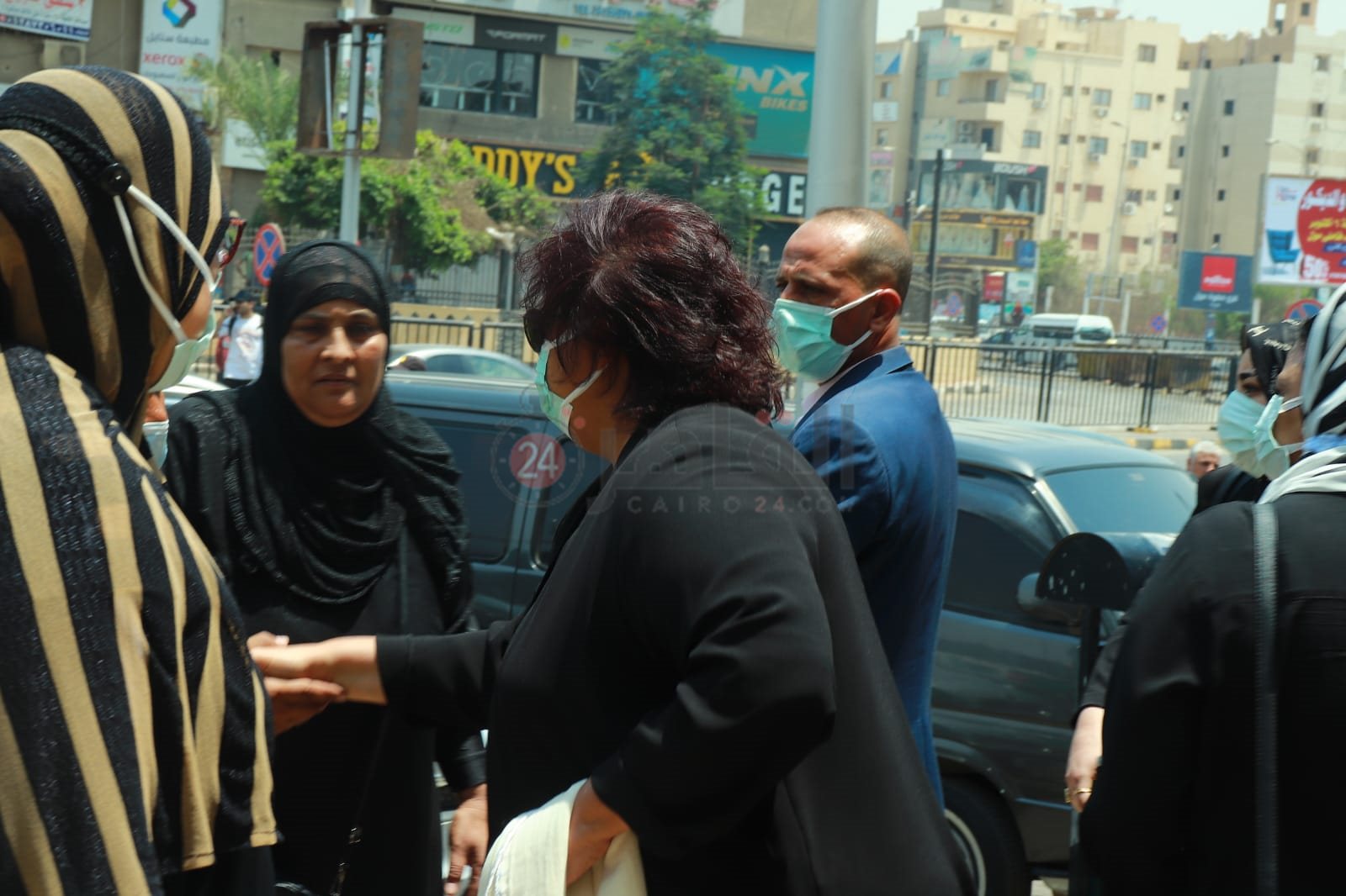 إيناس عبد الدايم 2