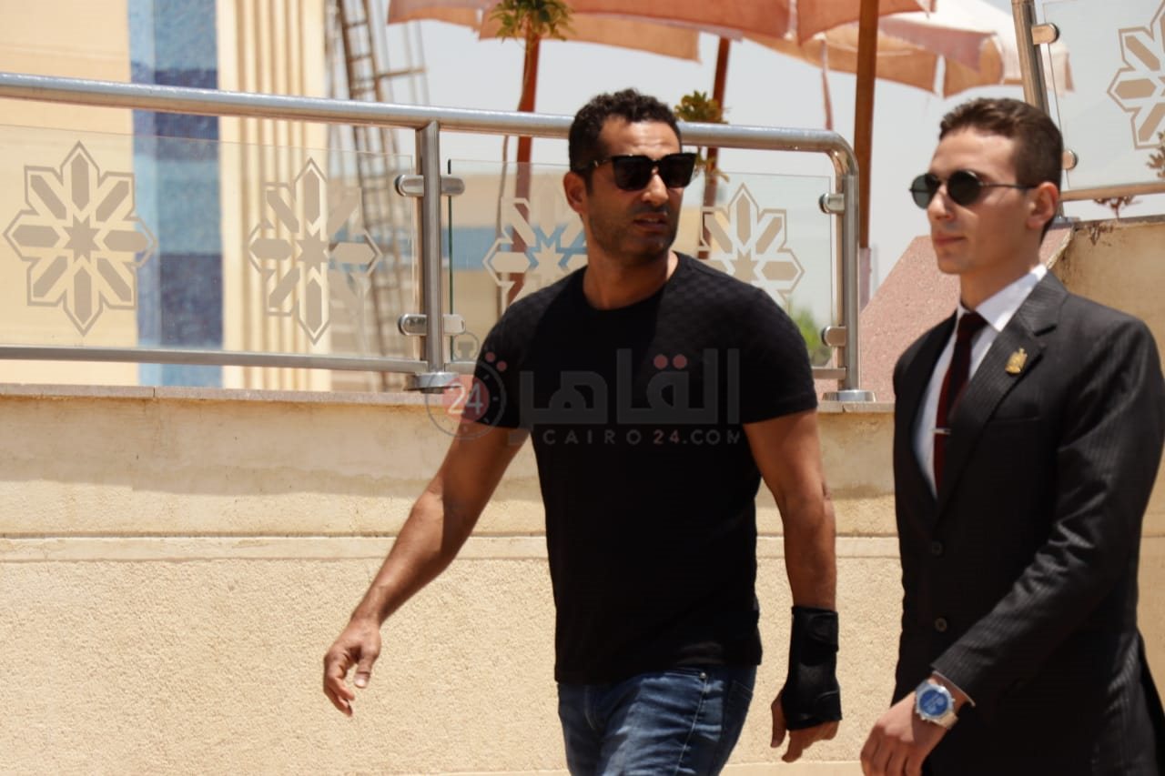 جنازة دلال عبد العزيز (10)