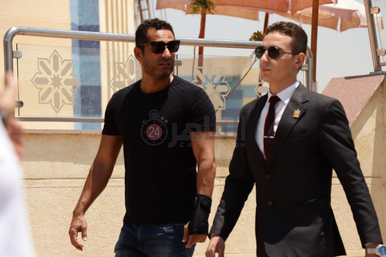 جنازة دلال عبد العزيز (11)