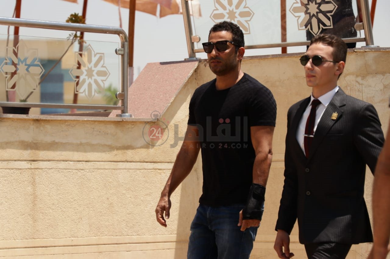 جنازة دلال عبد العزيز (17)