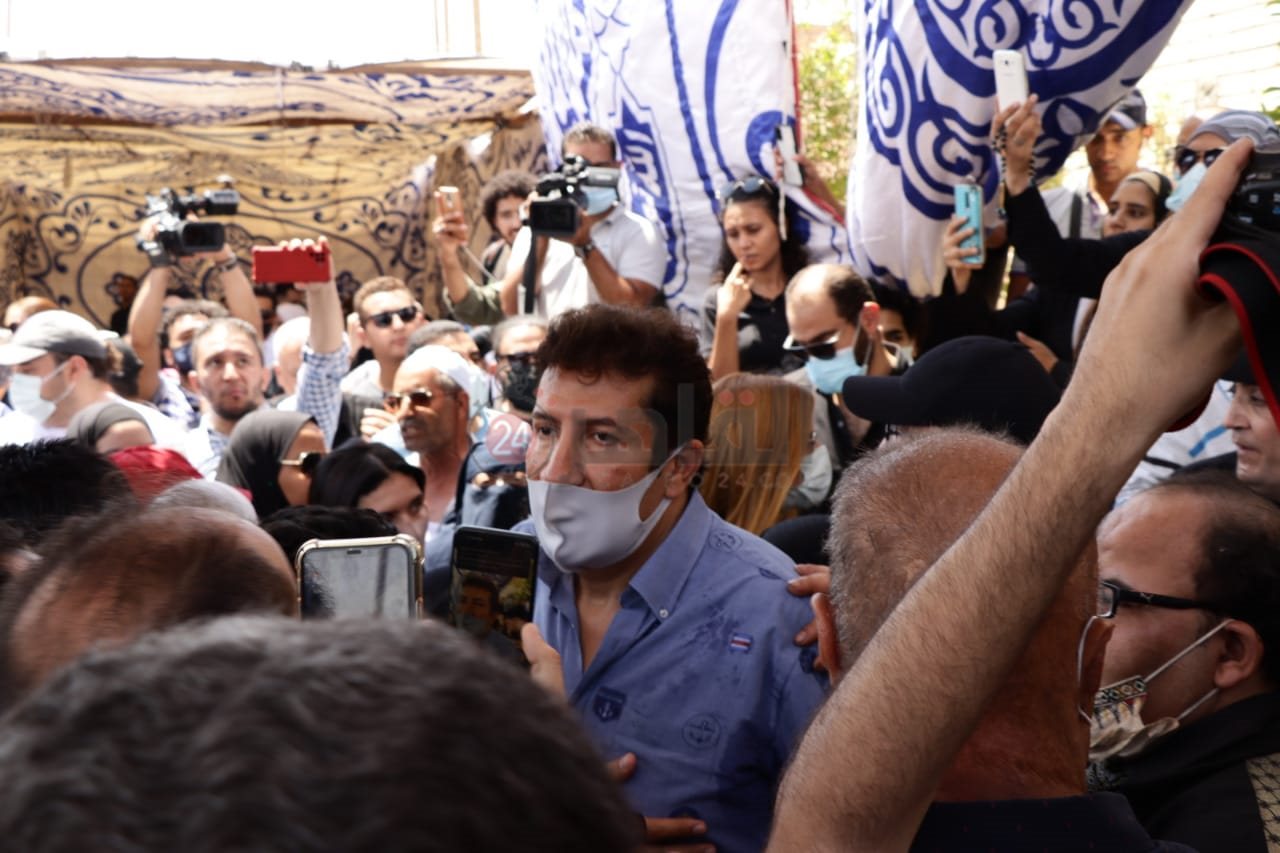 جنازة دلال عبد العزيز 1 (8)