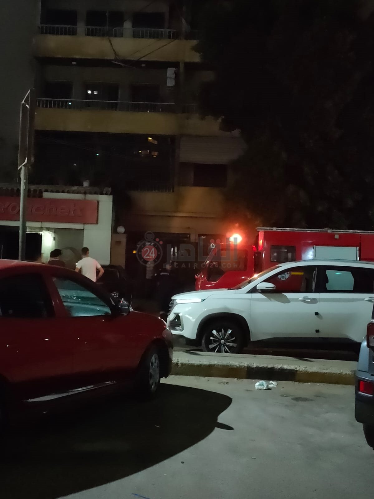 d9b201c1-5f20-49b1-a8ee-0c7b7b12decf