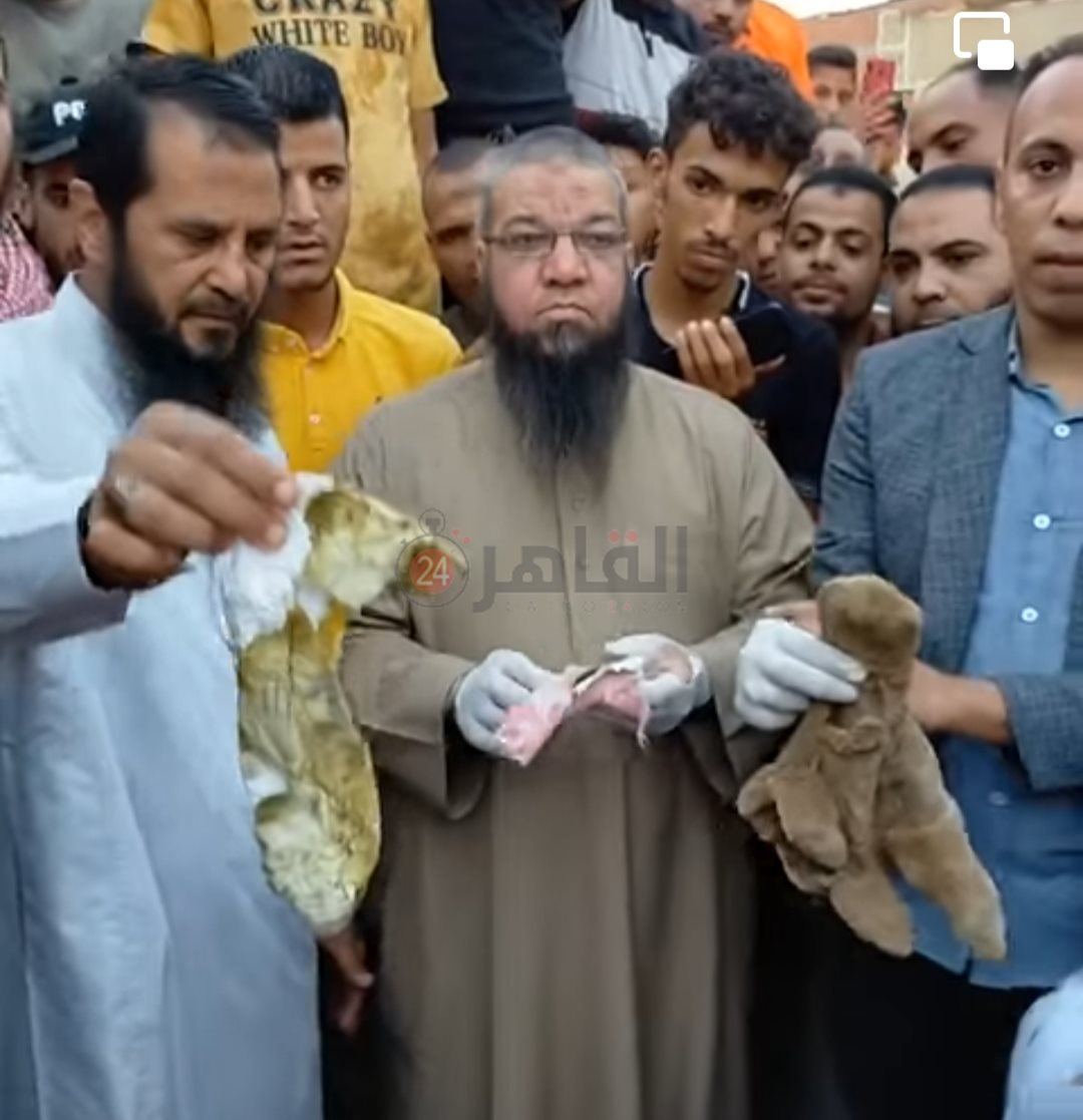 استخراج أعمال السحر من مقابر الفيوم