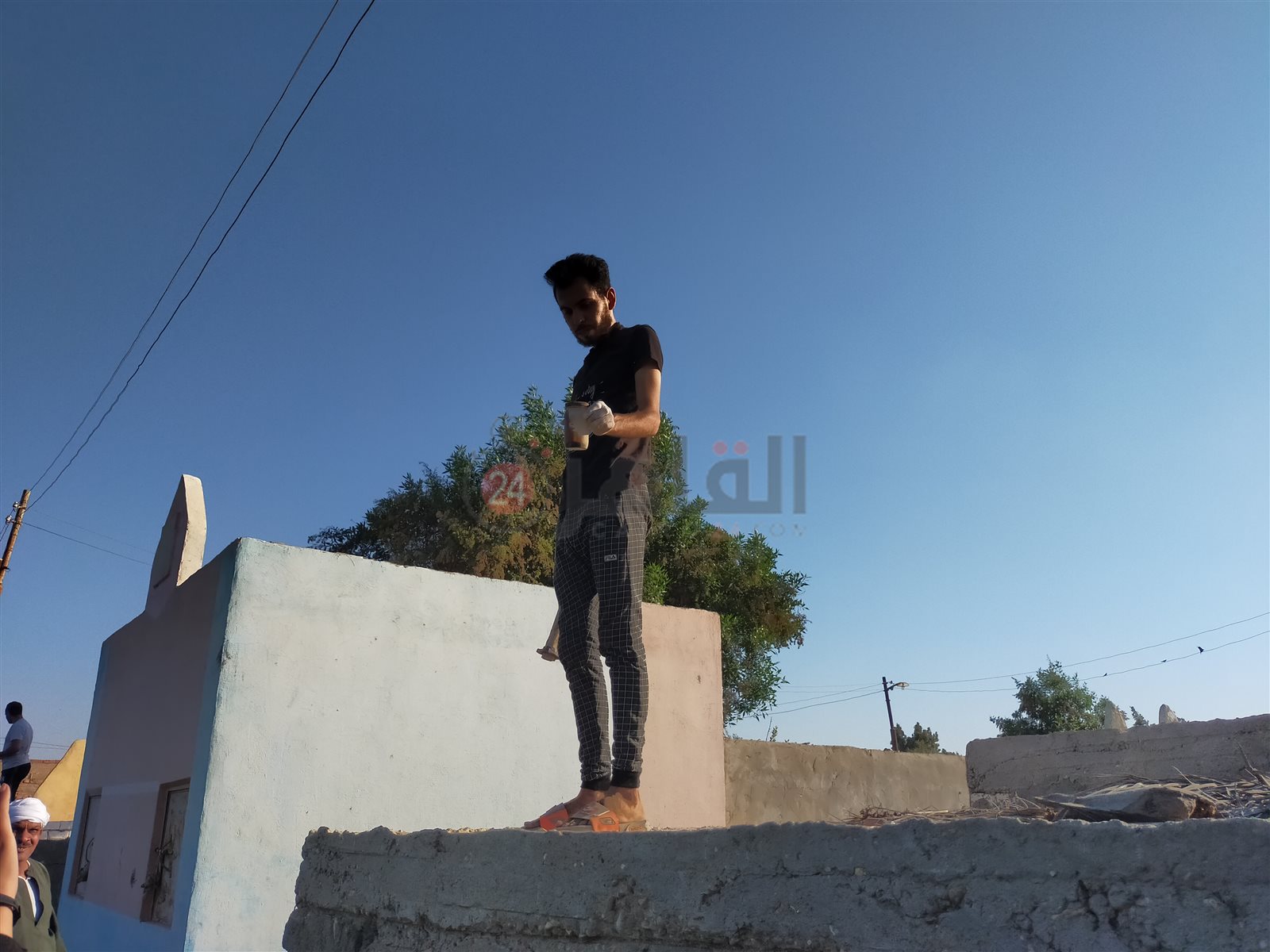 استخراج أعمال السحر من مقابر الفيوم