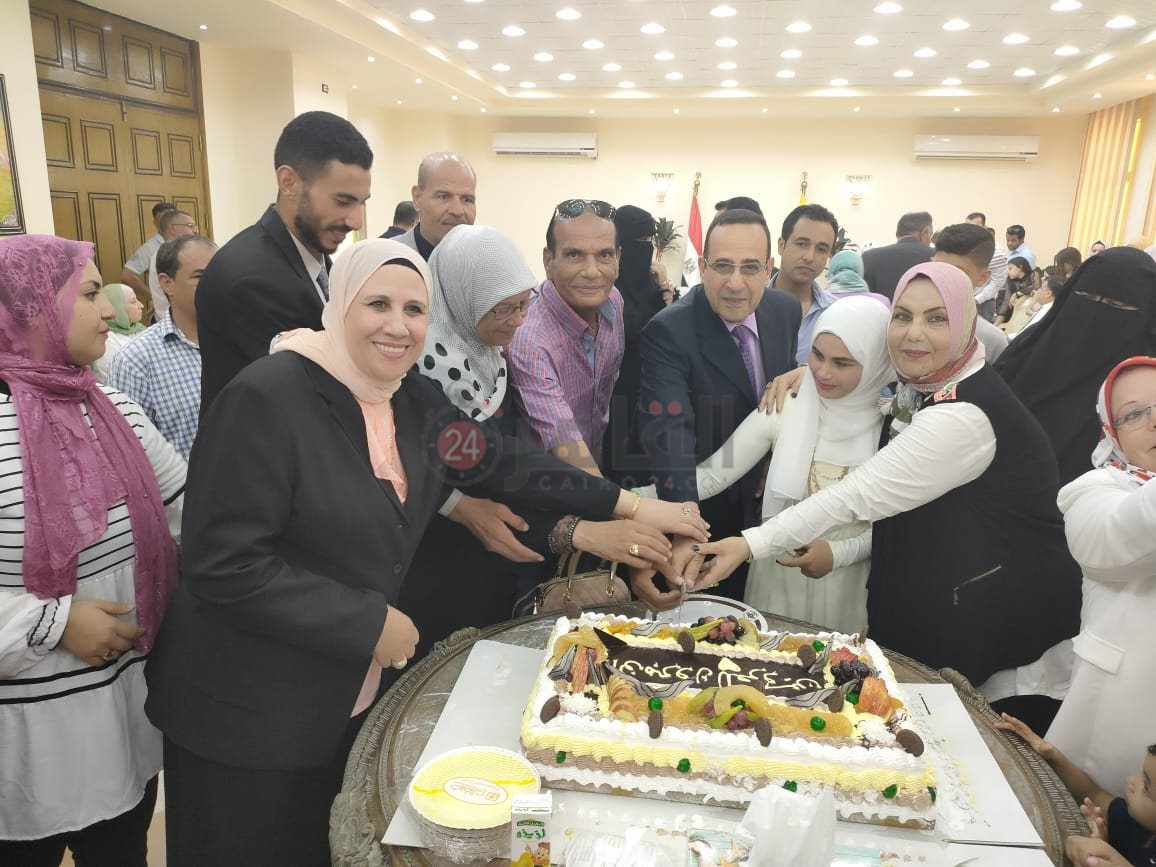 محافظ شمال سيناء يشهد على عقد قران أول عروس من دار الأيتام