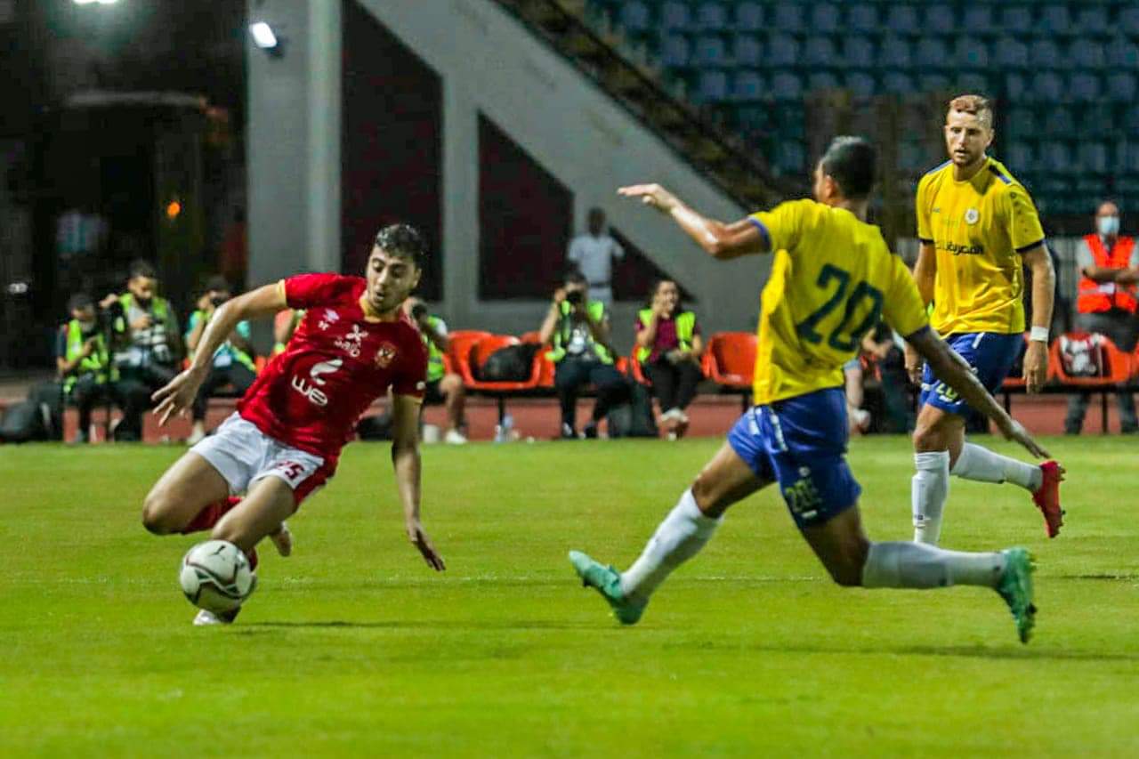 الأهلي ضد الإسماعيلي 