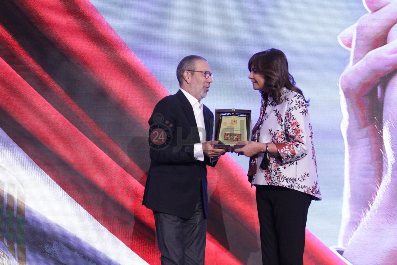 7f29771b-c966-40a1-964f-d7a018103f67