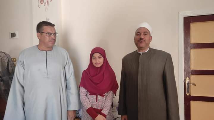 منطقة الوعظ بأسيوط تكرم الأولي على الجمهورية في الثانوية الأزهرية