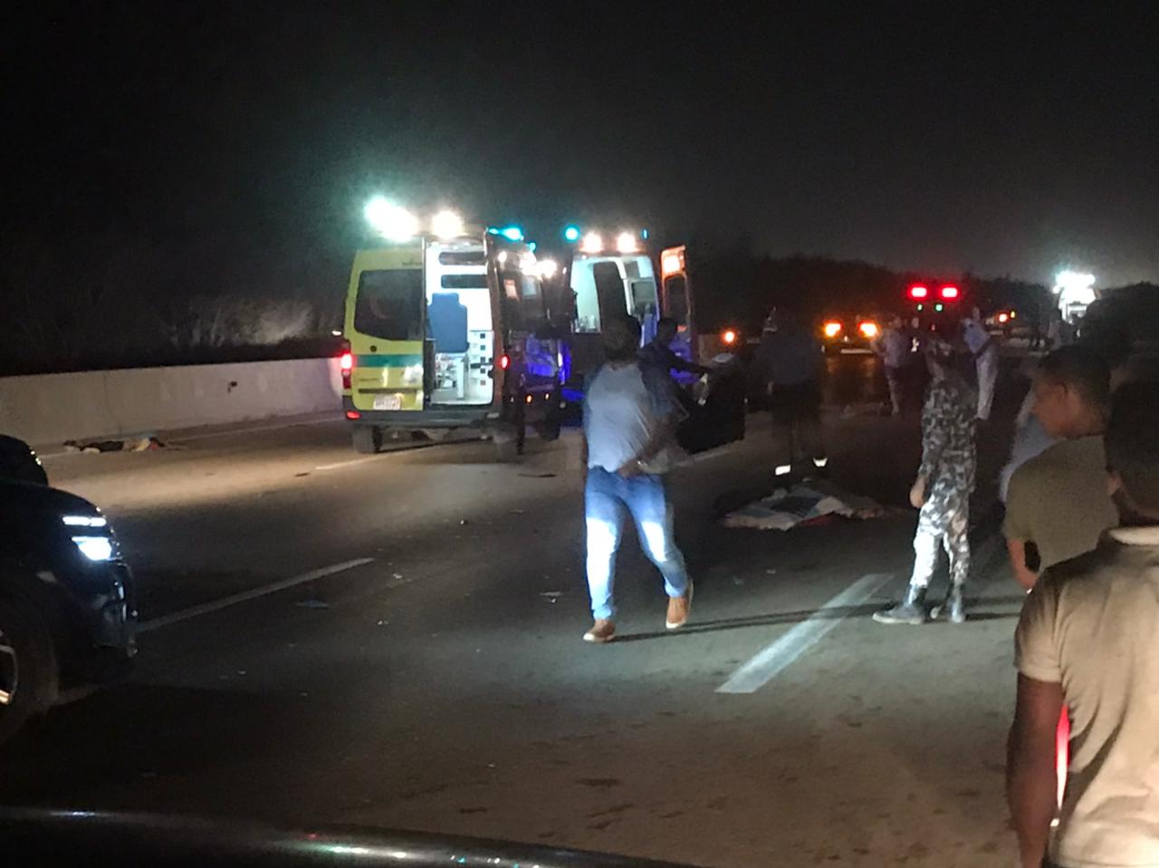 حادث انقلاب سيارة ميكروباص