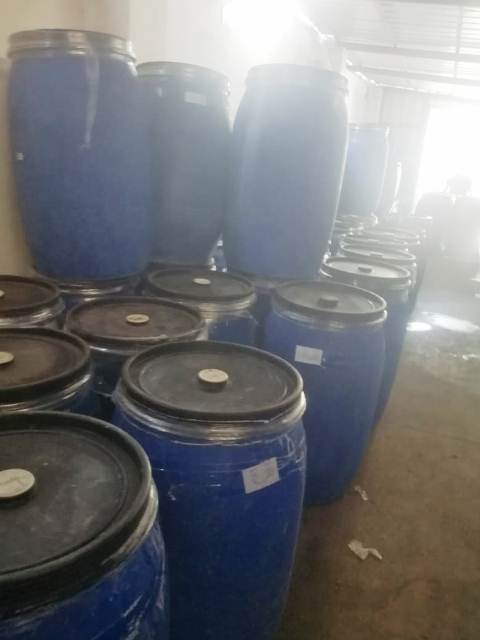 مخللات منتهية الصلاحية في مصنع بالعاشر من رمضان 01