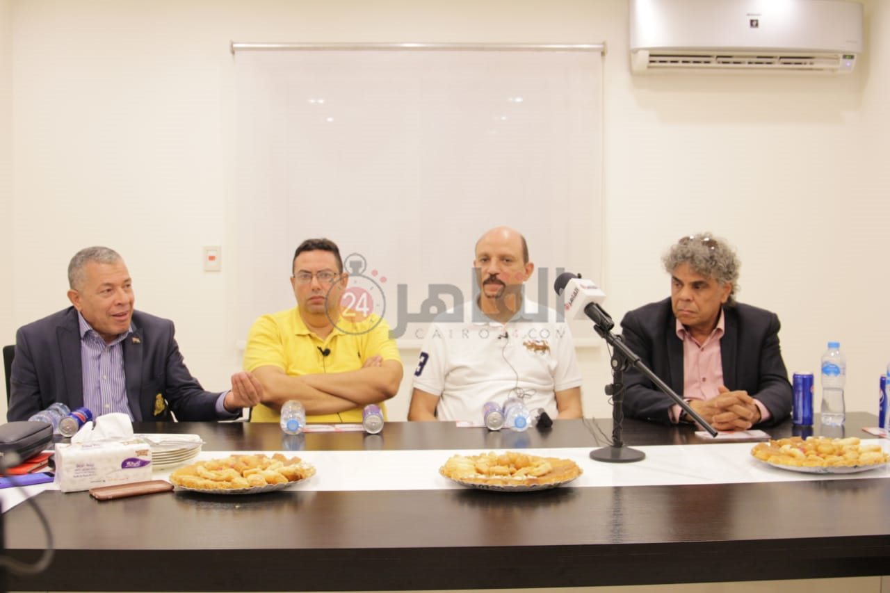 f0f6d0d0-65b7-4e32-9054-83ce6ad1b8e6