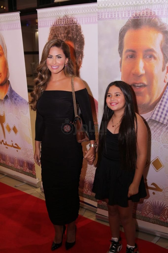 فيلم 200 جنية (4)