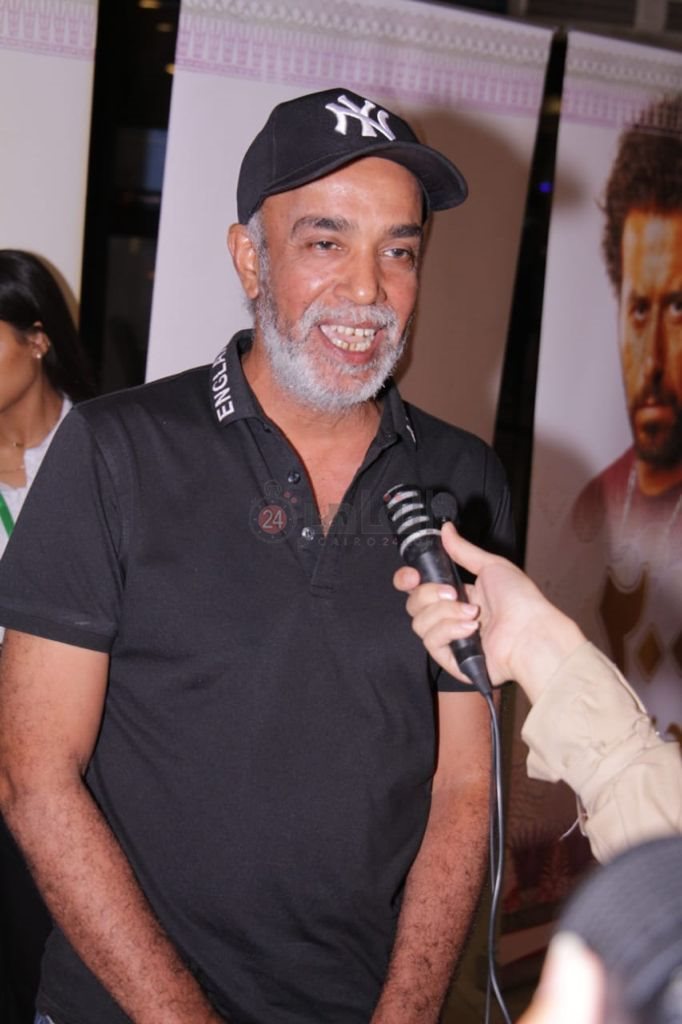 فيلم 200 جنية (21)