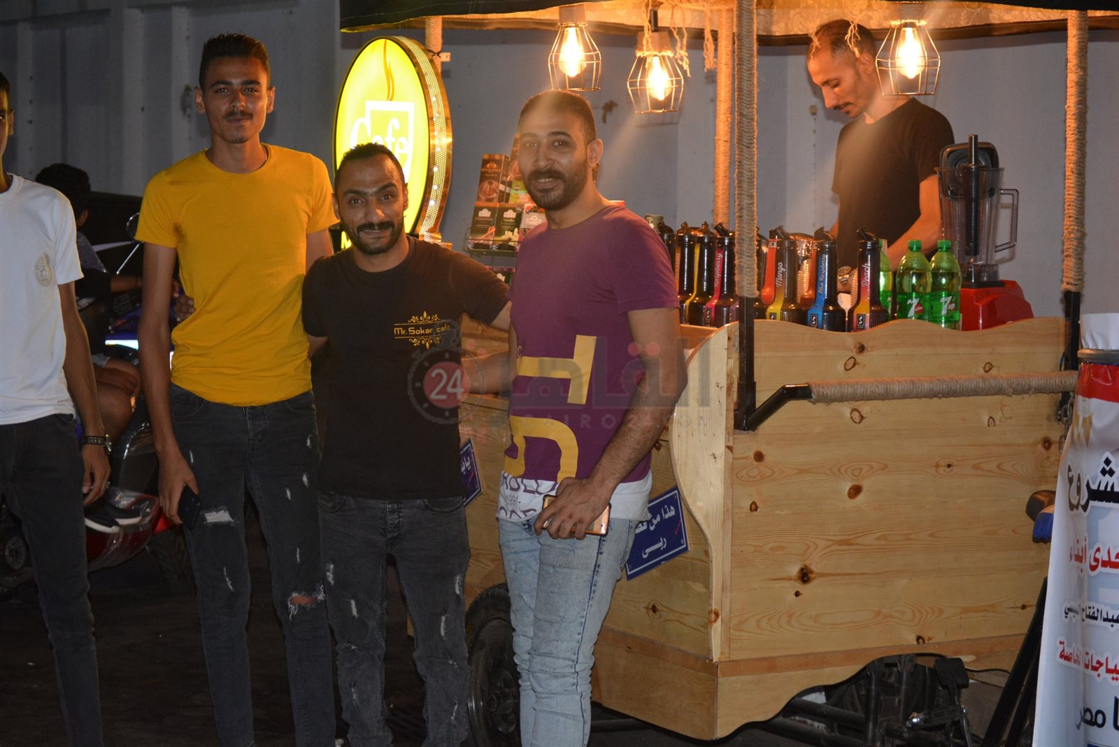 إحتفال محمود سكر بمشروعه 